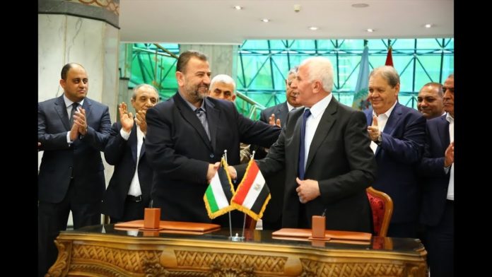 Saleh al-Arouri, Hamas (links) und Azzam al-Ahmad, Fatah (rechts). Foto Screenshot Youtube