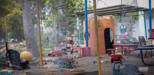 Der Ort, an dem eine Mörsergranate aus Gaza am 29. Mai 2018 einen Kindergarten im Süden Israels traf. Foto Yonatan Sindel/Flash90