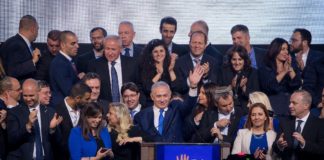 Premierminister Benjamin Netanyahu in den frühen Morgenstunden des 10. April 2019. Foto Yonatan Sindel/FLASH90