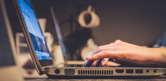 Symbolbild. Foto John Schnobrich / Unsplash.