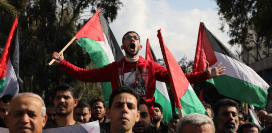 Demonstration in Gaza-Stadt gegen den Friedensplan für den Nahen Osten. Gaza, 28. Januar 2020. Foto Majdi Fathi/TPS