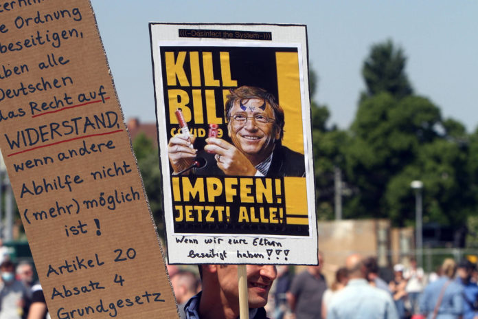 Unter dem Motto Querdenken fand am 16. Mai 2020 in Bad Cannstatt eine Demonstration und Kundgebung mit 5.000 Teilnehmern statt. Foto imago images / Ralph Peters