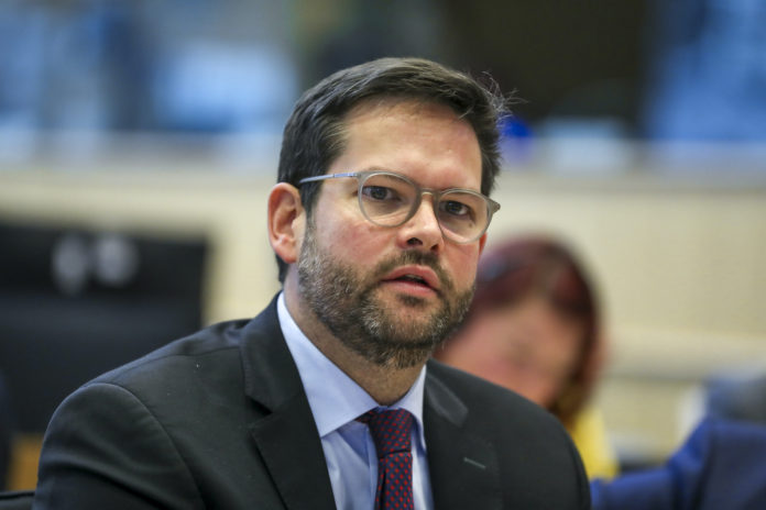 Lukas Mandl Abgeordneter der Europäischen Volkspartei (EVP) im EU-Parlament. Foto © European Union 2019 - Source : EP. Vincent VAN DOORNICK