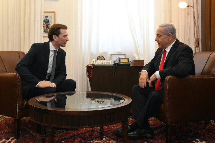 Sebastian Kurz bei einem Treffen mit dem israelischen Ministerpräsidenten Benjamin Netanjahu am 10. Juli 2019 in Jerusalem. Foto Kobi Gideon/GPO
