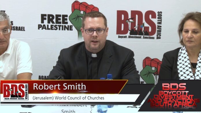 Robert Smith, Ökumenischer Rat der Kirchen an einem BDS Anlass in Südafrika im August 2015. Foto Screenshot Youtube / Africa4Palestine
