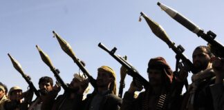 Huthi-Kämpfer in Sanaa. Foto IMAGO / Xinhua