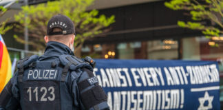 Symbolbild. Am 22. Mai 2021 fand in Kiel eine Demonstration unter dem Titel Solidarität mit Israel statt. Foto IMAGO / penofoto