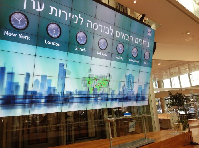 Tel Aviv Stock Exchange. Foto Yaniv Morozovsky, CC BY-SA 4.0, https://commons.wikimedia.org/w/index.php?curid=35912999
