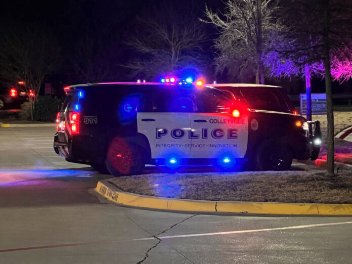 Ein Polizeiauto blockiert die Strasse zur Kongregation Beth Israel in Colleyville, einem Vorort von Fort Worth in Texas, USA, am 15. Januar 2022. Foto IMAGO / Xinhua