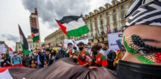 Demonstration gegen Israel auf der Piazza Castello in Turin am 15.05.2021. Foto IMAGO / NurPhoto