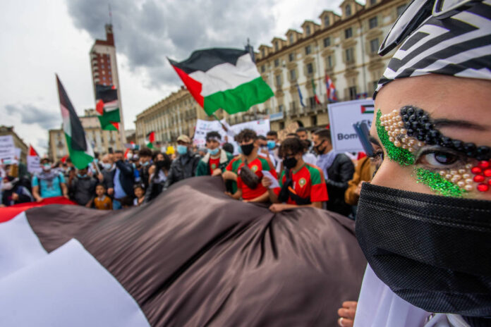 Demonstration gegen Israel auf der Piazza Castello in Turin am 15.05.2021. Foto IMAGO / NurPhoto