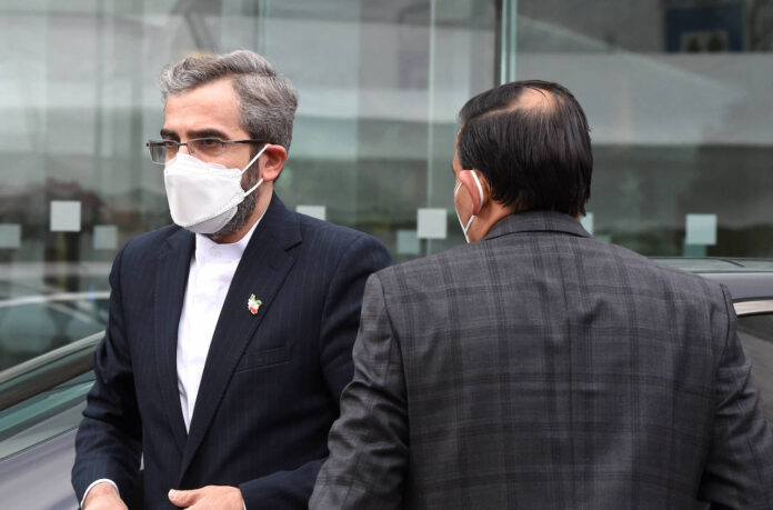 Der iranische Chefunterhändler für Atomfragen, Ali Bagheri Kani, trifft am 3. Dezember 2021 in Wien, am Ort der Gespräche über das iranische Atomabkommen ein. Foto IMAGO / Xinhua