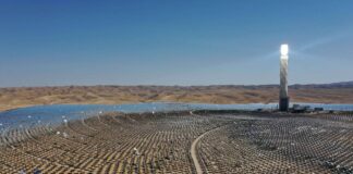 Das Kraftwerk Aschalim ist ein Solarturmkraftwerk nahe dem Kibbuz Aschalim südlich von Beerscheba in der israelischen Negev-Wüste. Mit einer Leistung von 121 Megawatt ist es eines der grössten solarthermischen Kraftwerke weltweit. Foto IMAGO / Xinhua
