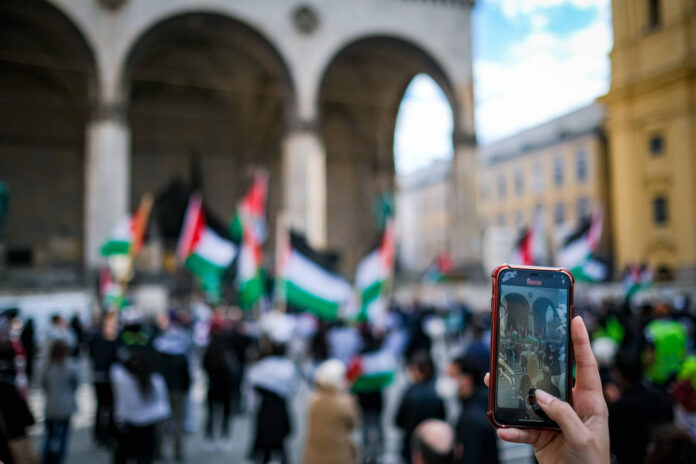 Pro-Palästina Kundgebung am 29.05.2021 in München. Foto IMAGO / Leonhard Simon