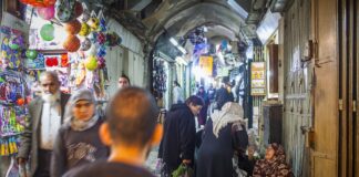 Der arabische Markt im muslimischen Viertel in der Altstadt von Jerusalem. Foto IMAGO / agefotostock