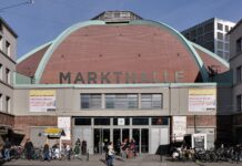 Markthallen AG Basel, Foto Wladyslaw Sojka , FAL, https://commons.wikimedia.org/w/index.php?curid=68910140