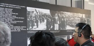 Ausstellung im Museum Auschwitz. Foto Oleg Yunakov, CC BY-SA 3.0, https://commons.wikimedia.org/w/index.php?curid=28658053