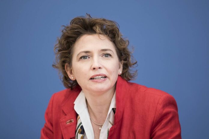 Nicola Beer (FDP), Vizepräsidentin des Europäischen Parlaments. Foto IMAGO / photothek