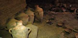 3.300 Jahre alte Höhle im Palmachim-Nationalpark entdeckt. Foto Emil Eljam/IAA