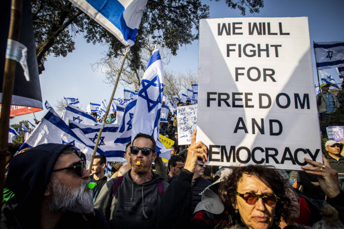 Proteste gegen die Justizreform in Jerusalem, 20. Februar 2023. Foto IMAGO / Sipa USA