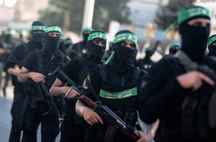 Bewaffnete Angehörige der Izz al-Din al-Qassam-Brigaden, des sogenannten militärischen Flügels der Terrororganisation Hamas. Gaza, 10. März 2023. Foto IMAGO / UIG
