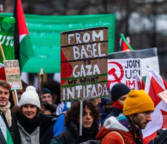 Nationale Propalästinensische Kundgebung In der Stadt Basel am 13.01.2024. Foto IMAGO / dieBildmanufaktur