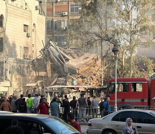 Zerstörtes Gebäude auf dem Gelände der iranischen Botschaft in Damaskus am 1. April 2024. Foto IMAGO / Xinhua