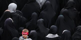 Gedenkfeier zum ersten Jahrestag des Todes der Hisbollah-Führer Hassan Nasrallah und Hashem Safieddine, 7. Oktober 2025, Teheran, Iran. Foto IMAGO / ZUMA Press Wire