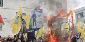 Palästinenser nehmen an einer Kundgebung Fatah-Bewegung des Präsidenten der Palästinensischen Autonomiebehörde, Mahmud Abbas, in der Stadt Nablus teil, 5. Januar 2025. Foto IMAGO / Middle East Images