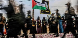 Die Al-Quds-Brigaden, der sogenannte bewaffnete Arm des Palästinensischen Islamischen Dschihad (PIJ) am 4. Oktober 2023 im Süden des Gazastreifens. Foto IMAGO / ZUMA Press Wire